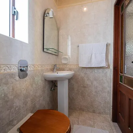 Ferienhaus 4 Bedroom Holiday With Private Pool *